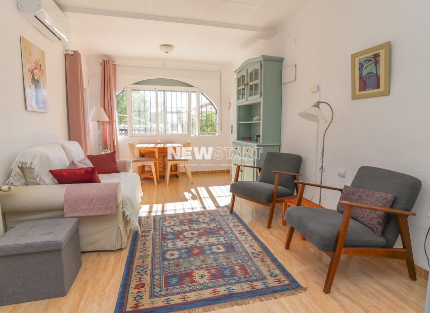 Resale - Detached - La Marina - Urb. La Marina
