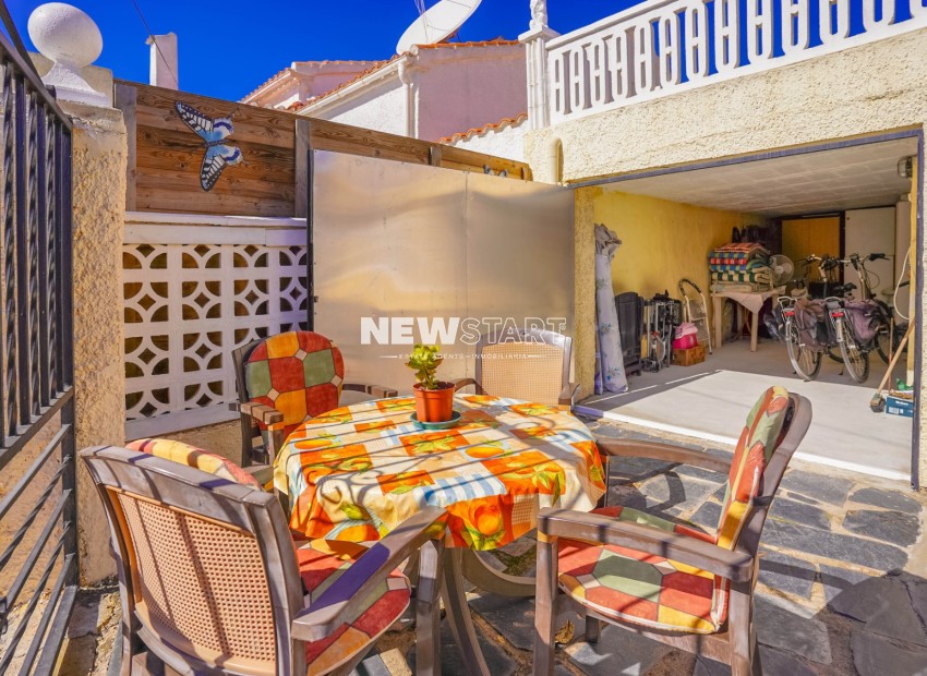 Resale - Detached - La Marina - Urb. La Marina