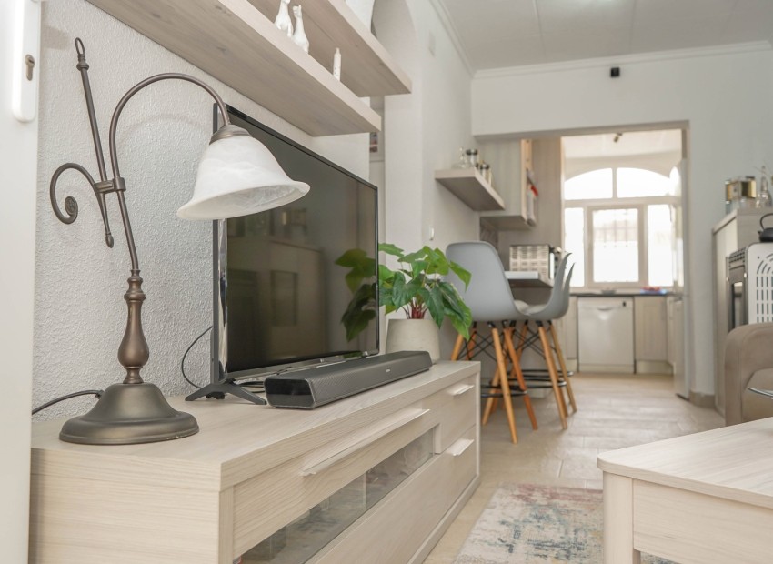 Resale - Detached - La Marina - Urb. La Marina