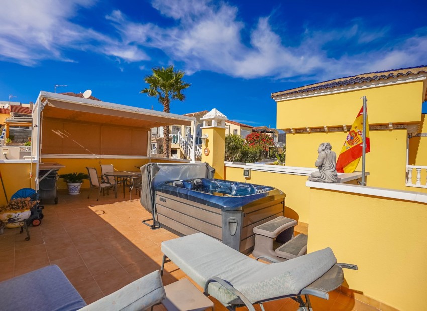 Resale - Detached - La Marina - Urb. La Marina