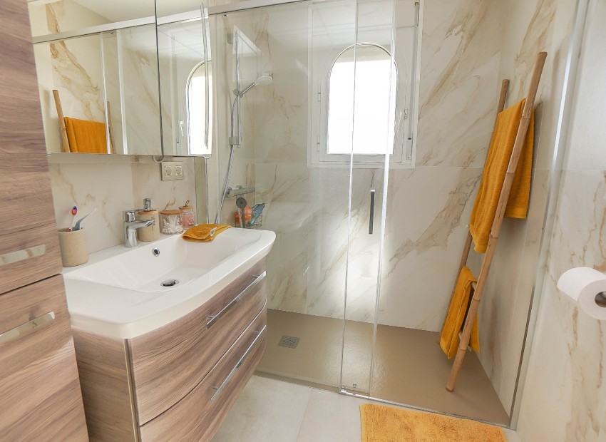 Resale - Detached - La Marina - Urb. La Marina
