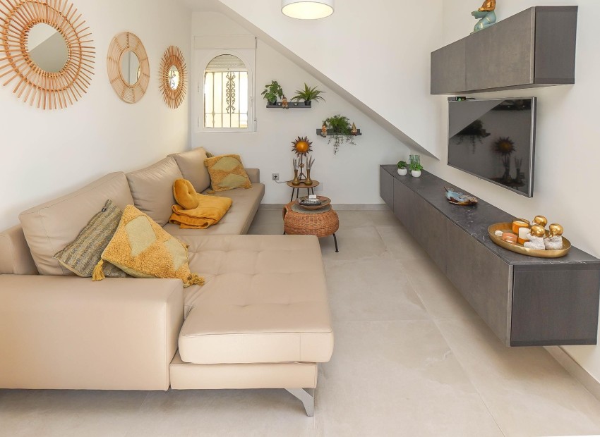 Resale - Detached - La Marina - Urb. La Marina