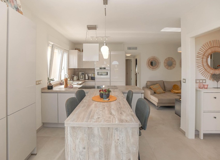 Resale - Detached - La Marina - Urb. La Marina
