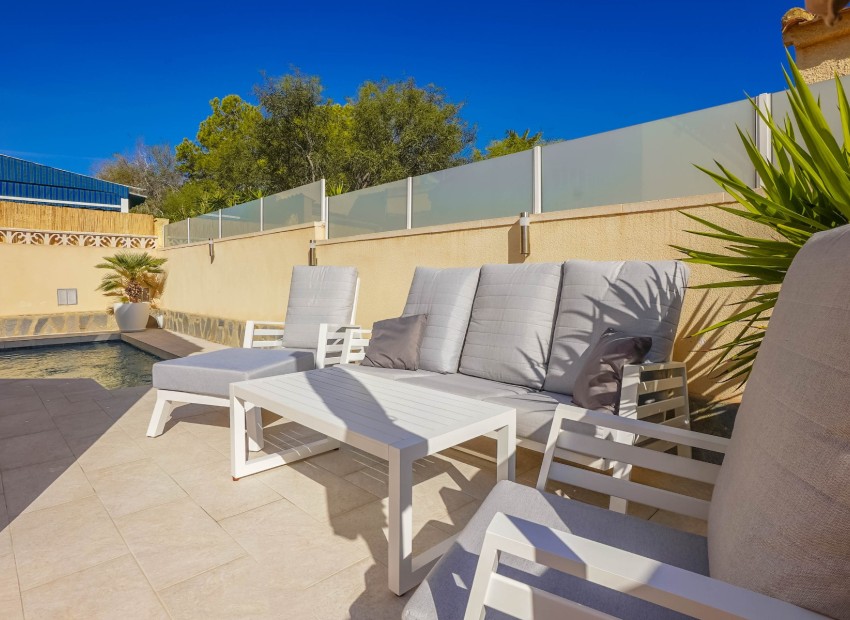 Resale - Detached - La Marina - Urb. La Marina