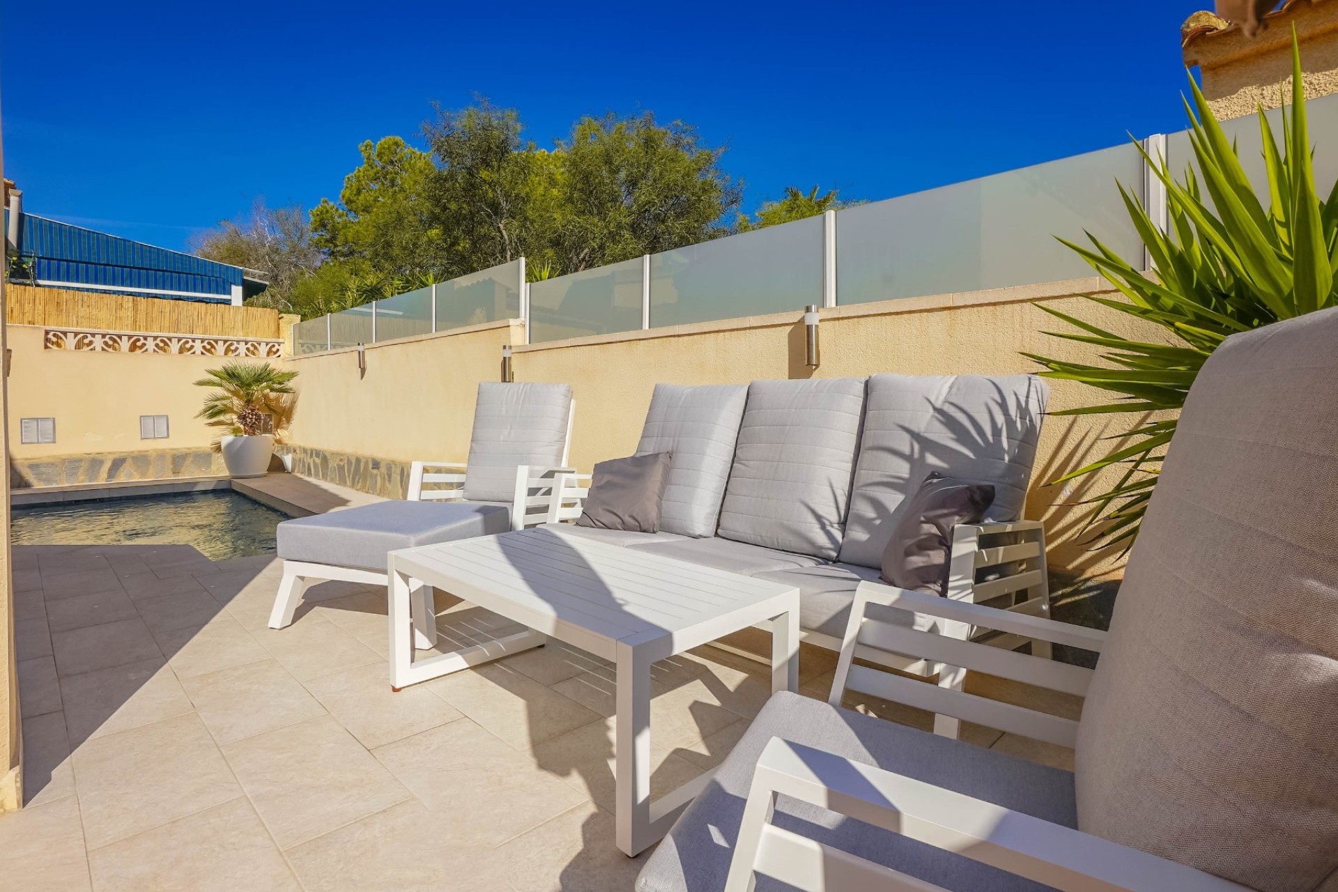 Resale - Detached - La Marina - Urb. La Marina