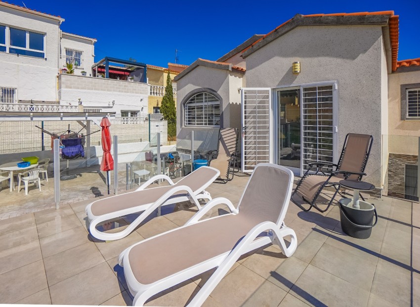 Resale - Detached - La Marina - Urb. La Marina