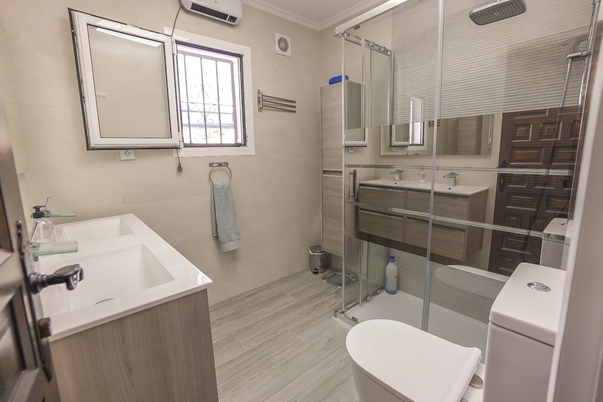 Resale - Detached - La Marina - Urb. La Marina