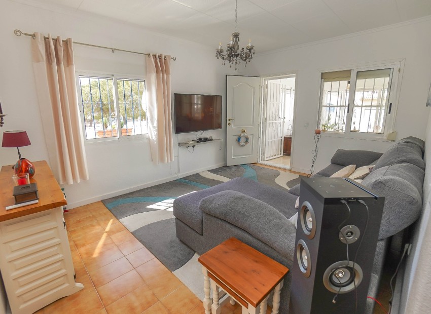 Resale - Detached - La Marina - Urb. La Marina