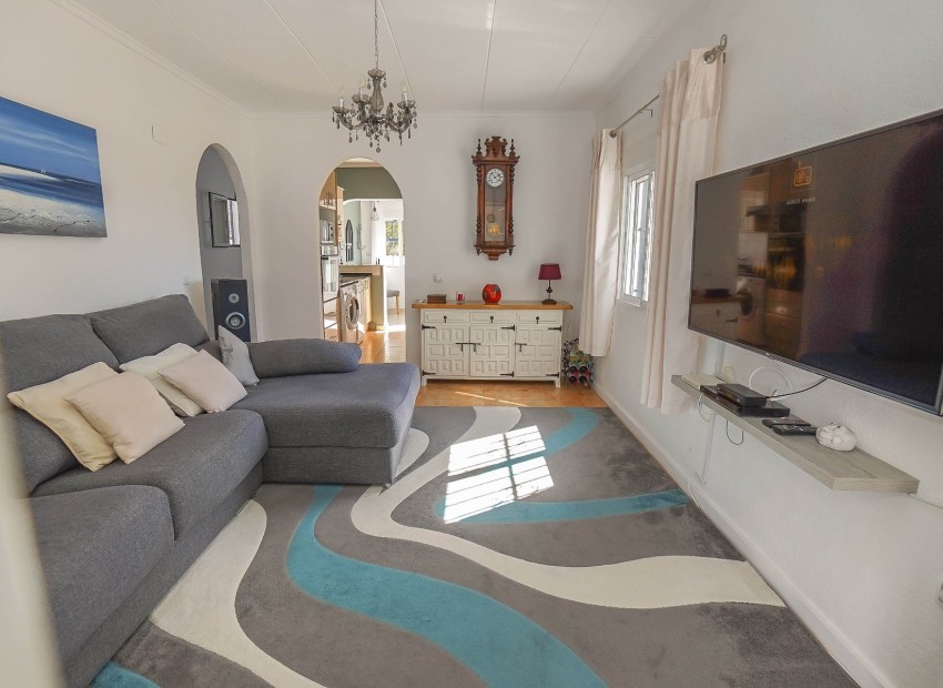 Resale - Detached - La Marina - Urb. La Marina