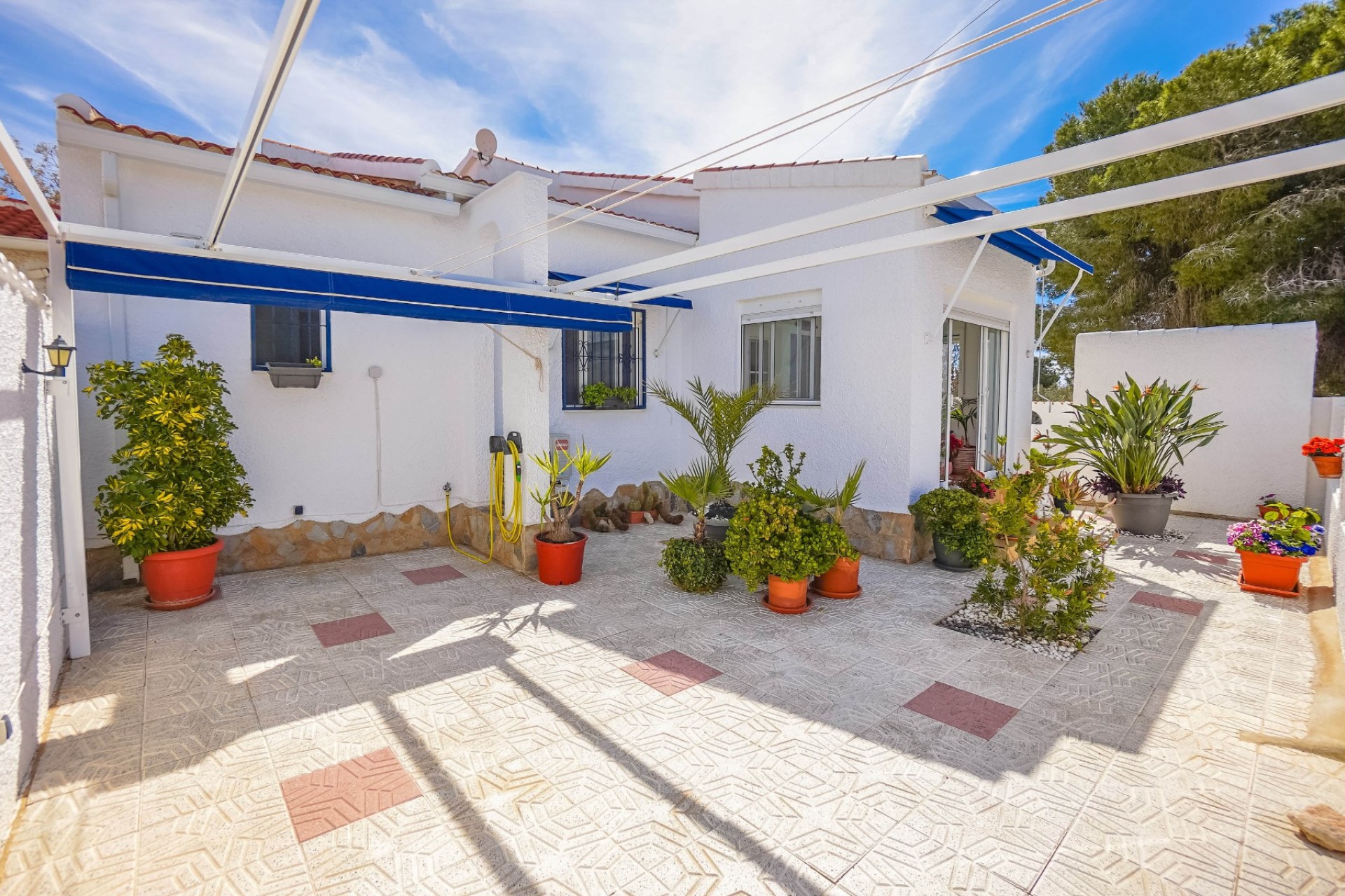 Resale - Detached - La Marina - Urb. La Marina