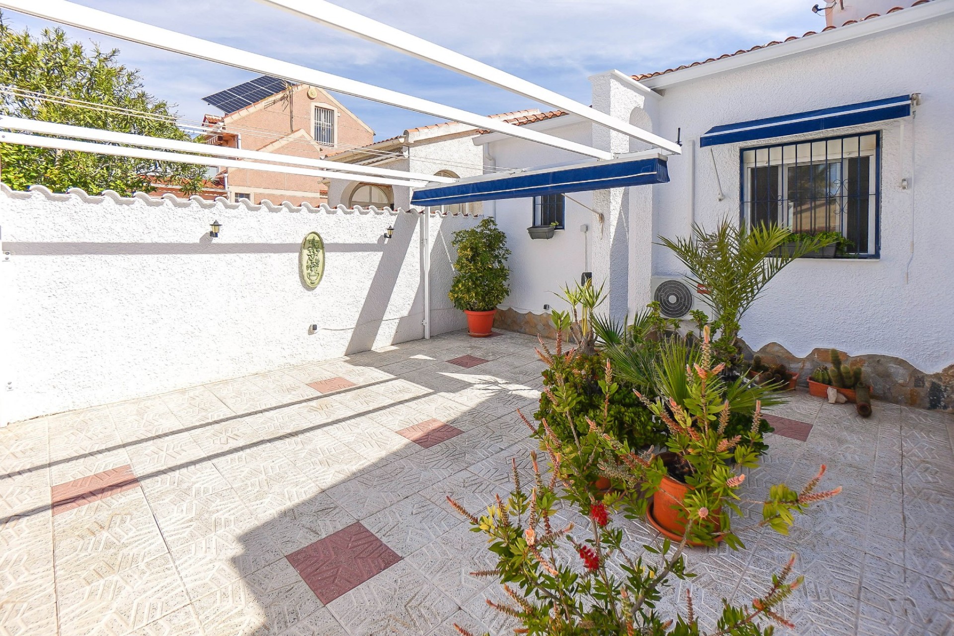 Resale - Detached - La Marina - Urb. La Marina