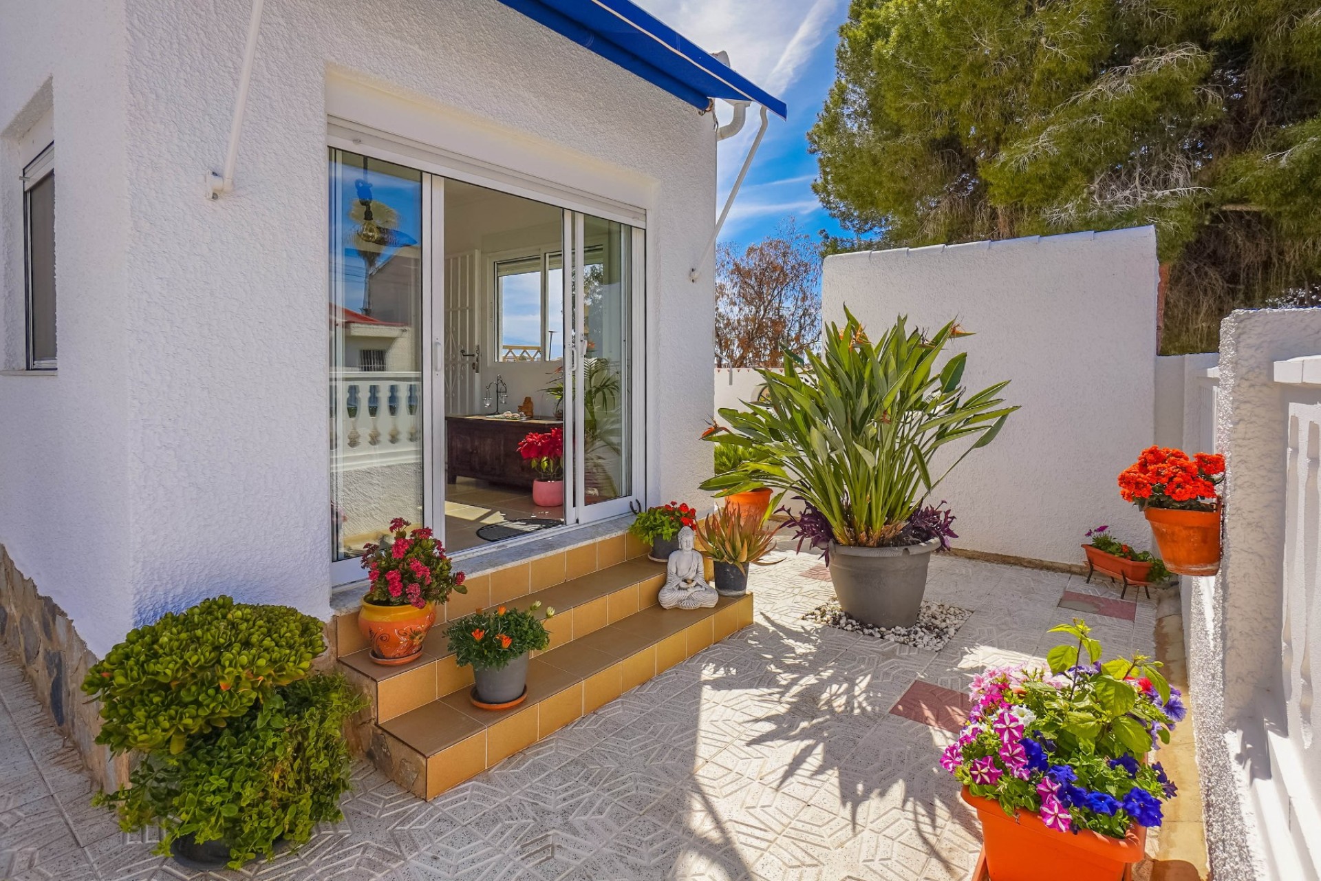 Resale - Detached - La Marina - Urb. La Marina