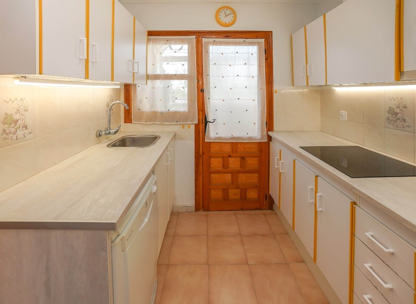 Resale - Detached - La Marina - Urb. La Marina