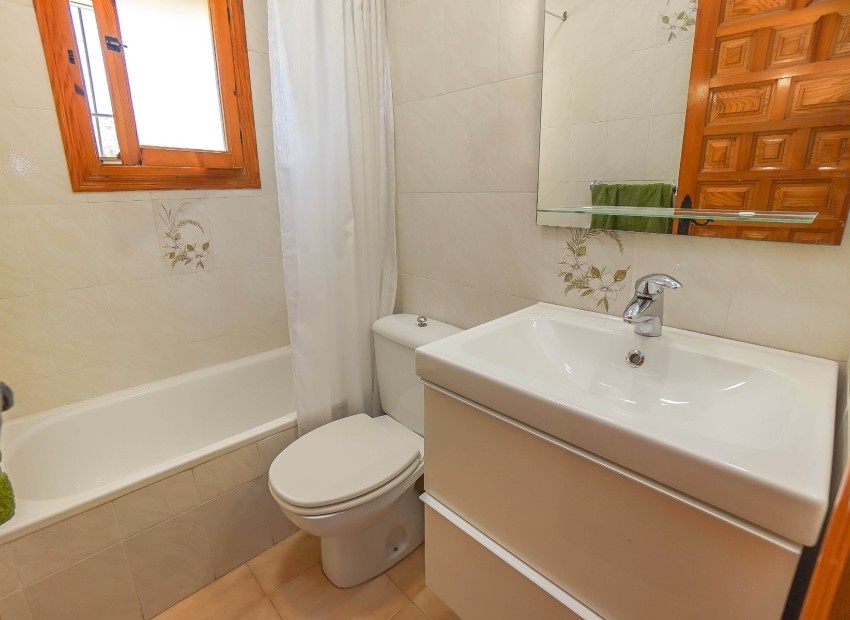 Resale - Detached - La Marina - Urb. La Marina