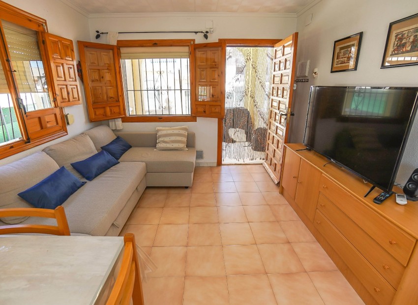 Resale - Detached - La Marina - Urb. La Marina