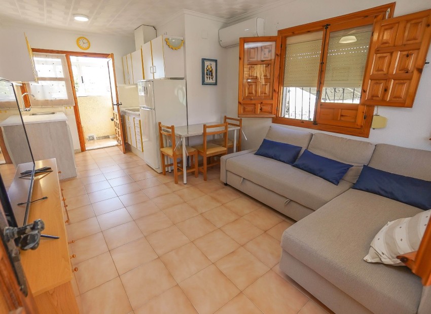 Resale - Detached - La Marina - Urb. La Marina
