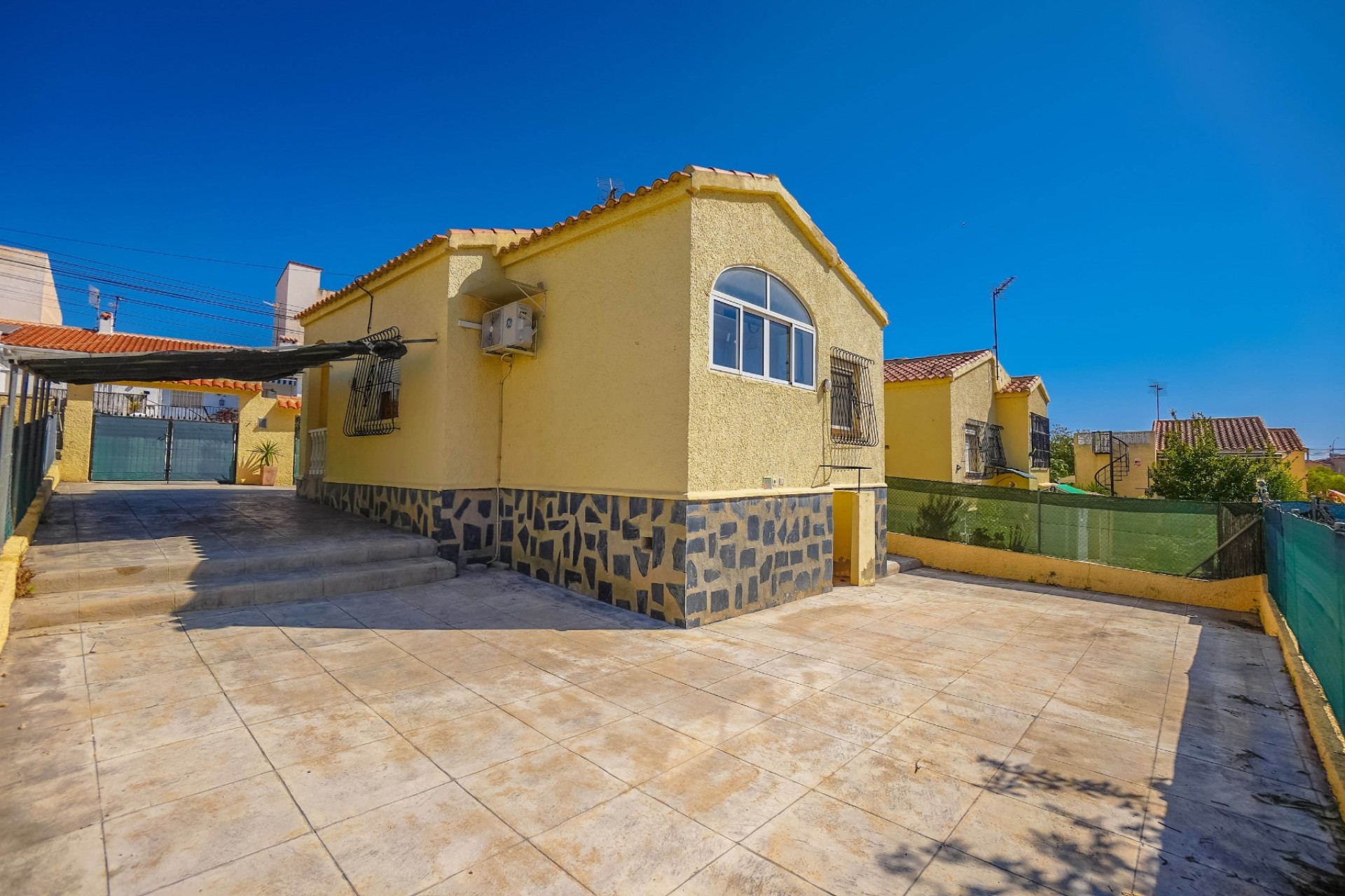 Resale - Detached - La Marina - Urb. La Marina