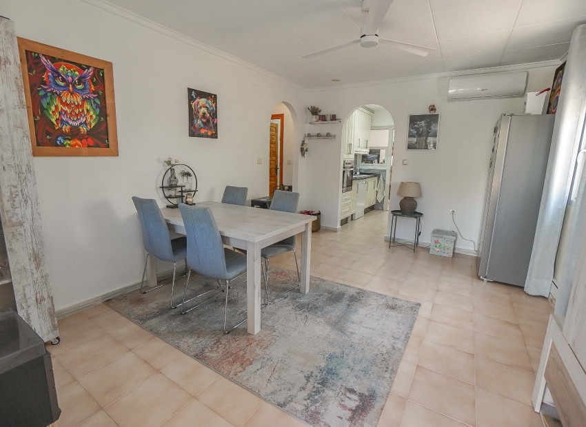 Resale - Detached - La Marina - Urb. La Marina