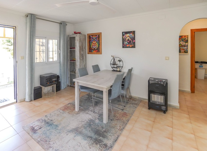 Resale - Detached - La Marina - Urb. La Marina