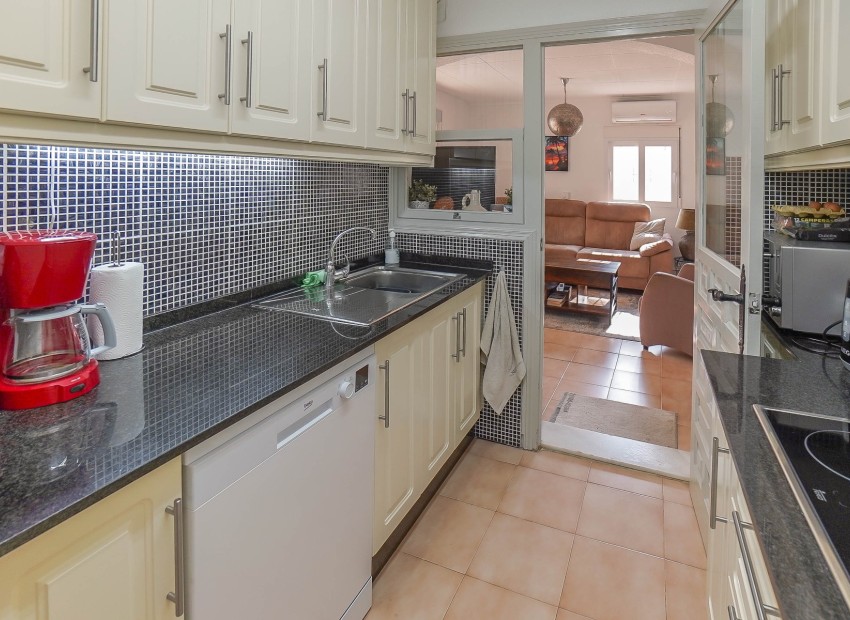 Resale - Detached - La Marina - Urb. La Marina