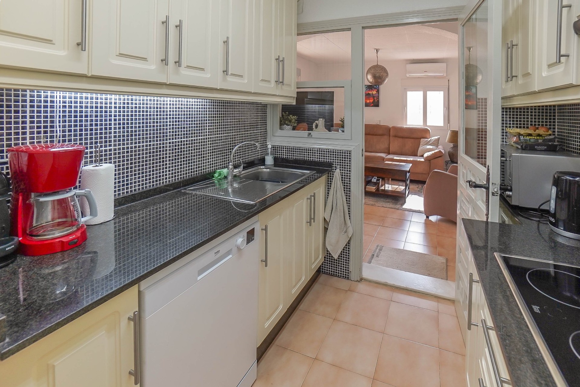 Resale - Detached - La Marina - Urb. La Marina