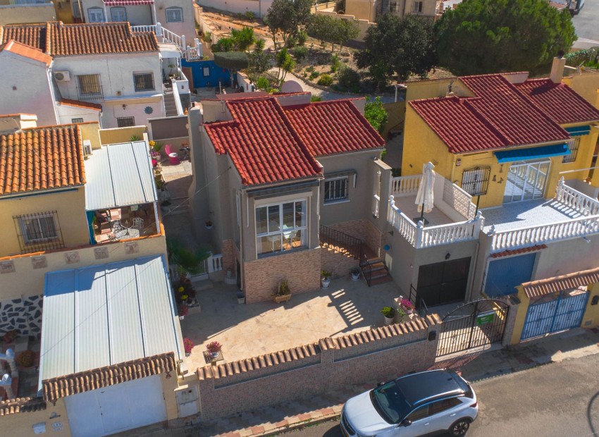 Resale - Detached - La Marina - Urb. La Marina