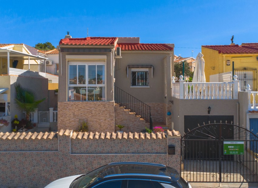 Resale - Detached - La Marina - Urb. La Marina