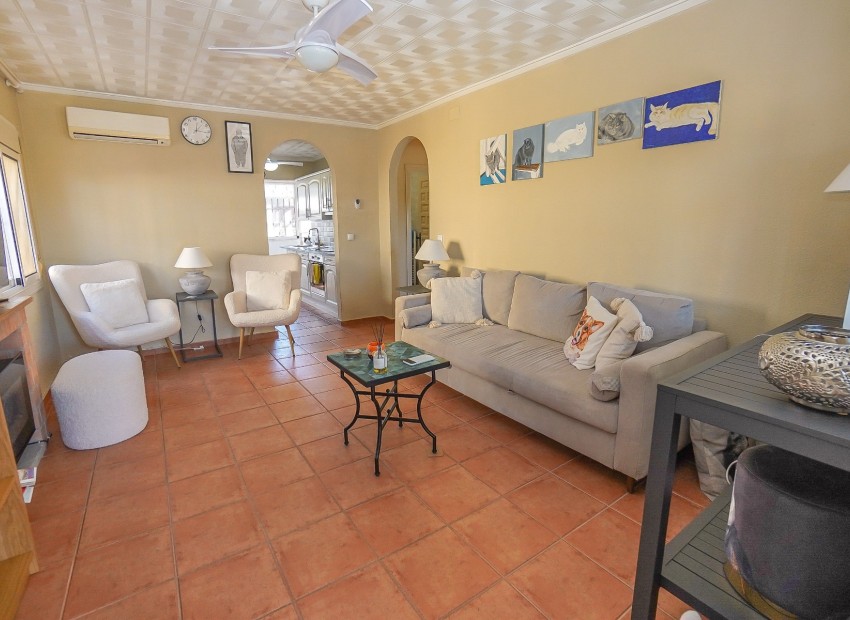 Resale - Detached - La Marina - Urb. La Marina