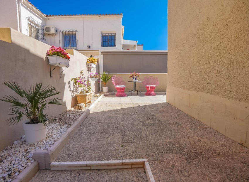 Resale - Detached - La Marina - Urb. La Marina