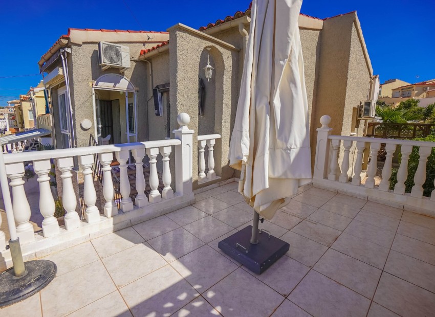 Resale - Detached - La Marina - Urb. La Marina