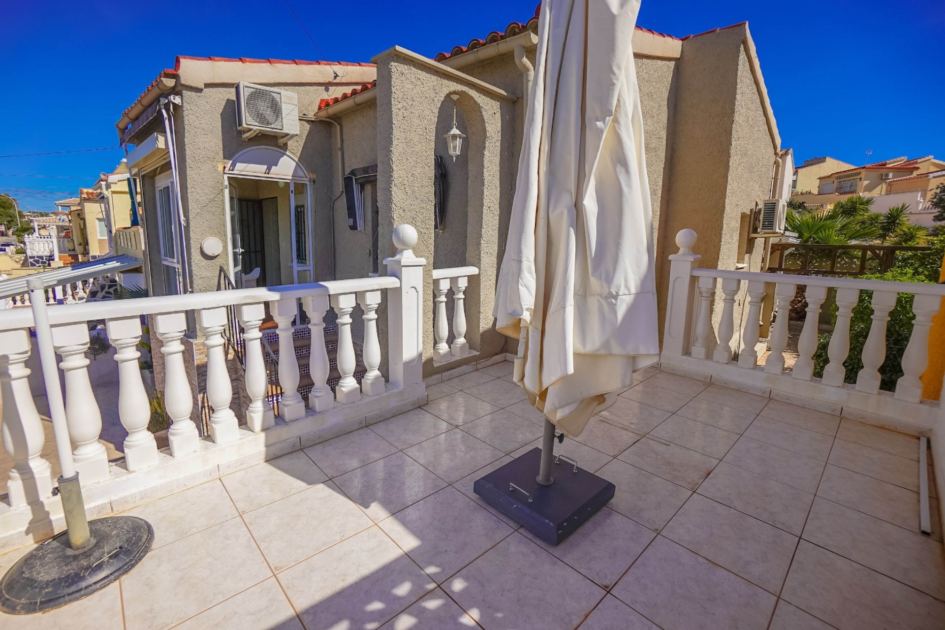 Resale - Detached - La Marina - Urb. La Marina