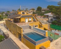 Resale - Detached Villa - La Marina - Urb. El Oasis