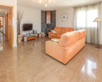 Resale - Detached Villa - La Marina - Urb. El Oasis