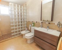 Resale - Detached Villa - La Marina - Urb. El Oasis