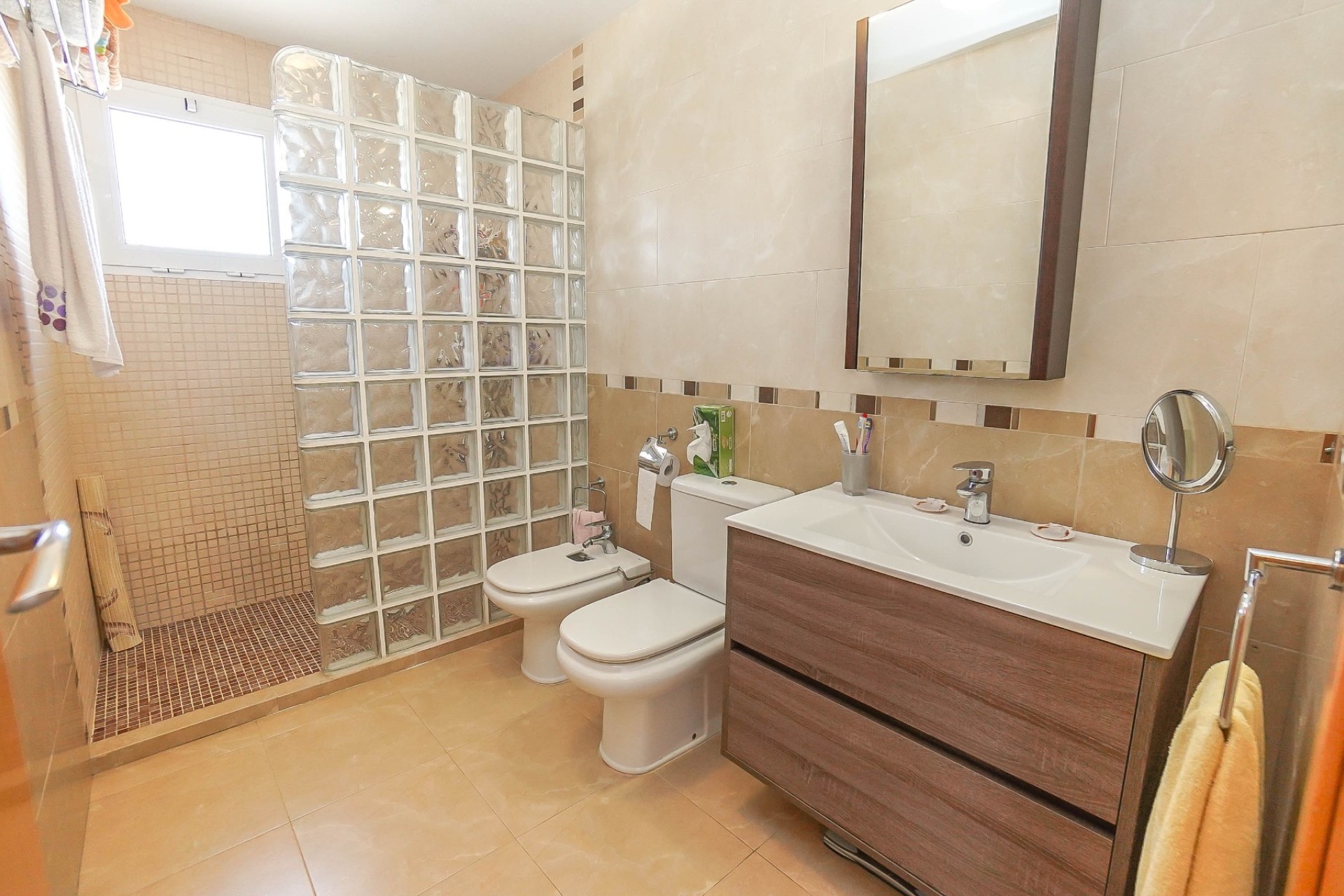 Resale - Detached Villa - La Marina - Urb. El Oasis