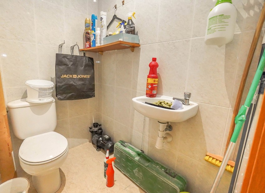 Resale - Detached Villa - La Marina - Urb. El Oasis