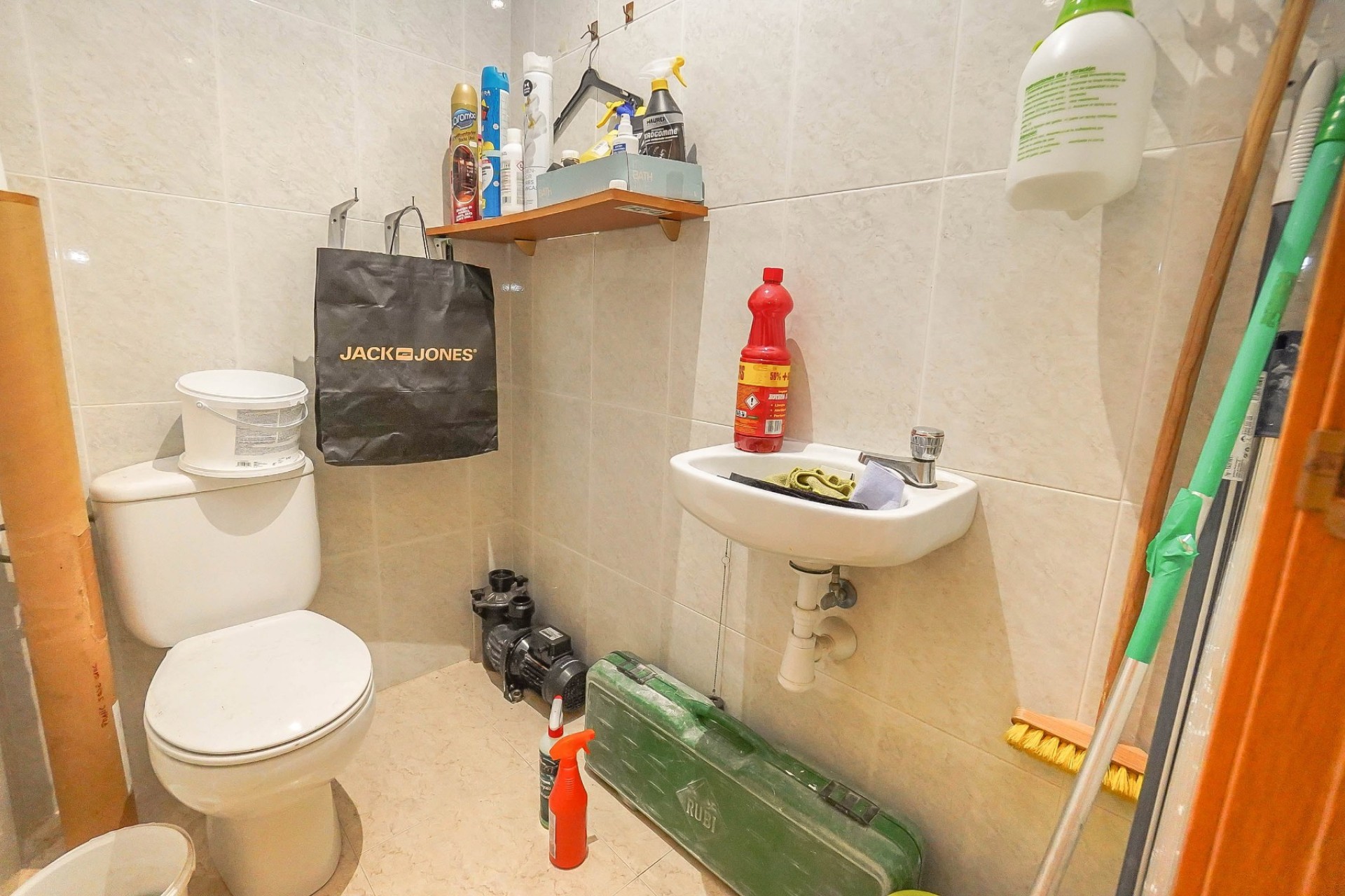 Resale - Detached Villa - La Marina - Urb. El Oasis