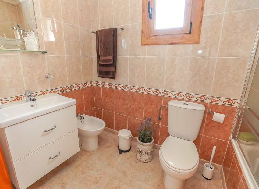 Resale - Detached Villa - La Marina - Urb. La Marina