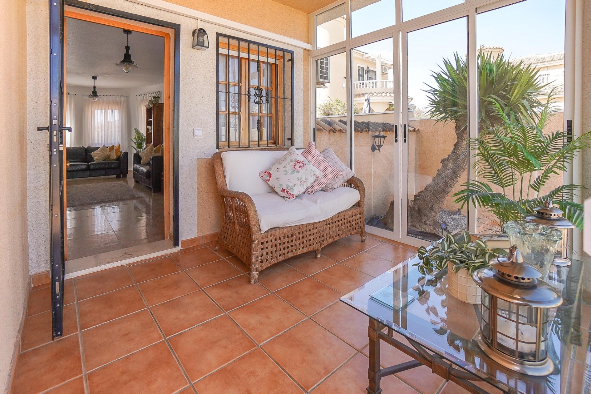 Resale - Detached Villa - La Marina - Urb. La Marina