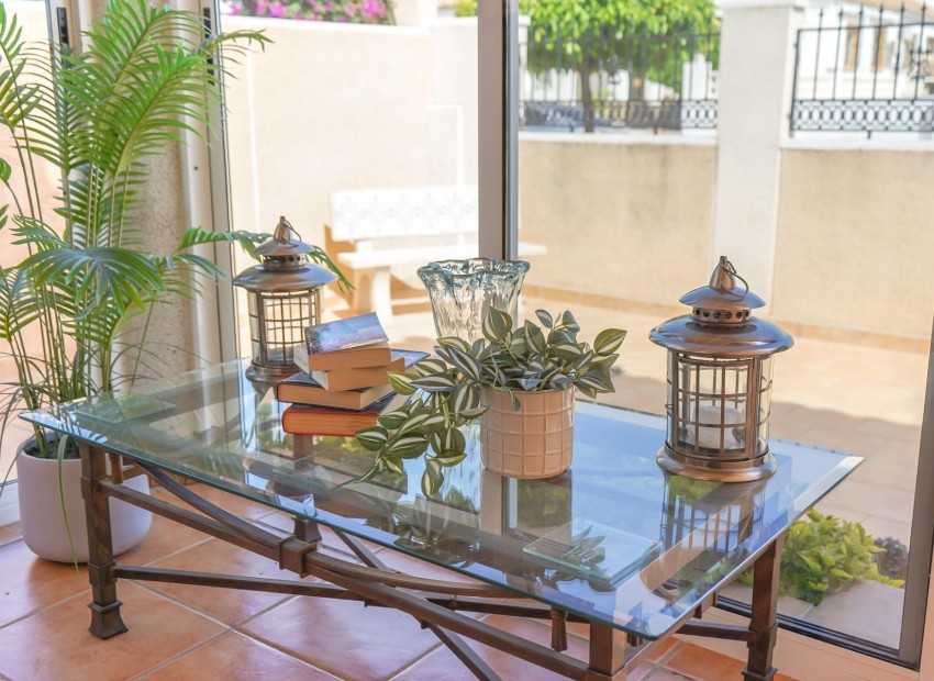 Resale - Detached Villa - La Marina - Urb. La Marina