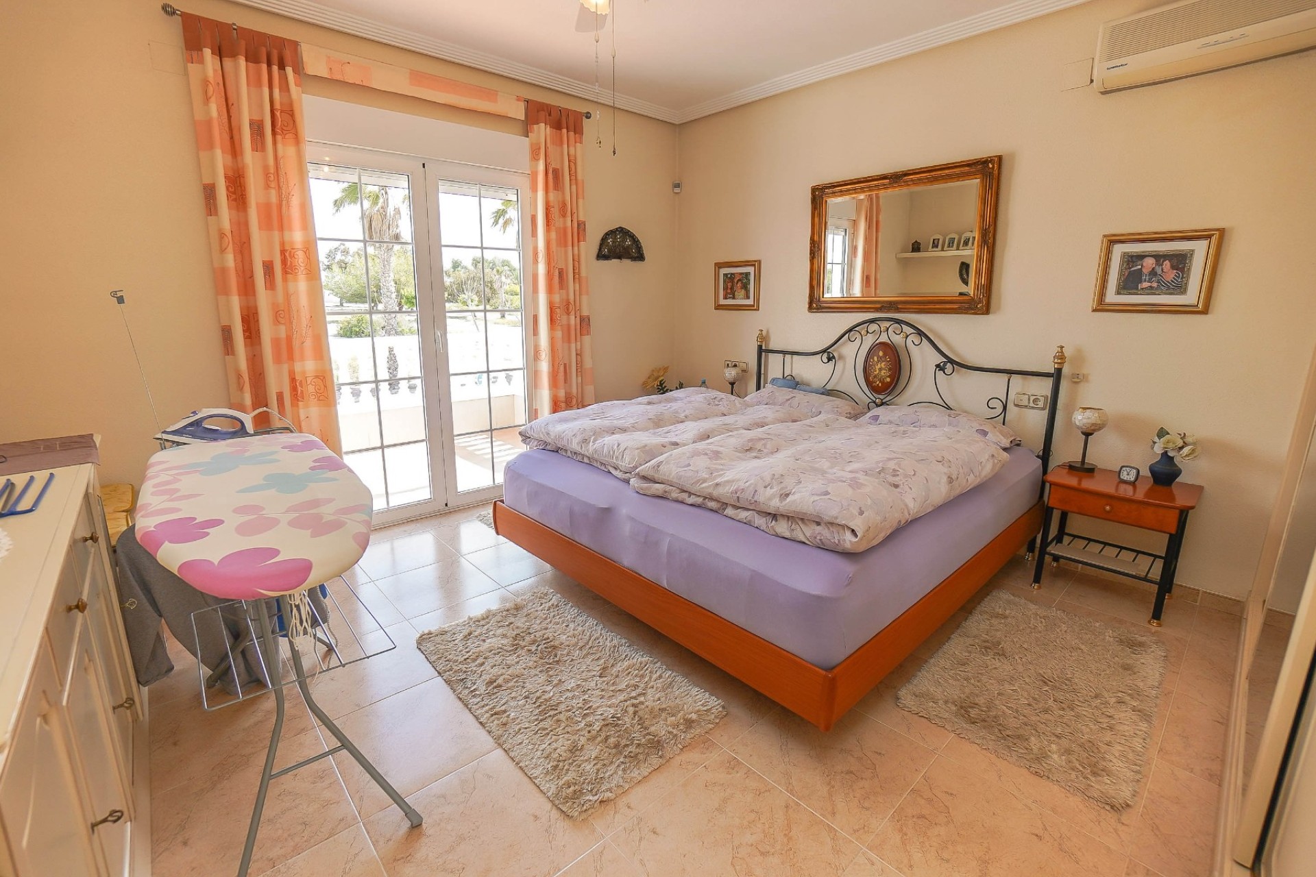 Resale - Detached Villa - La Marina - Urb. La Marina