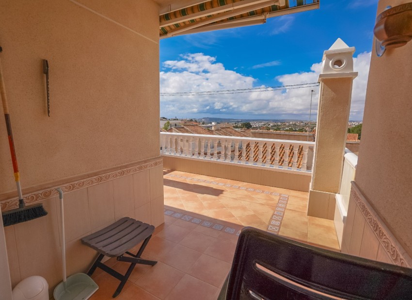 Resale - Detached Villa - La Marina - Urb. La Marina