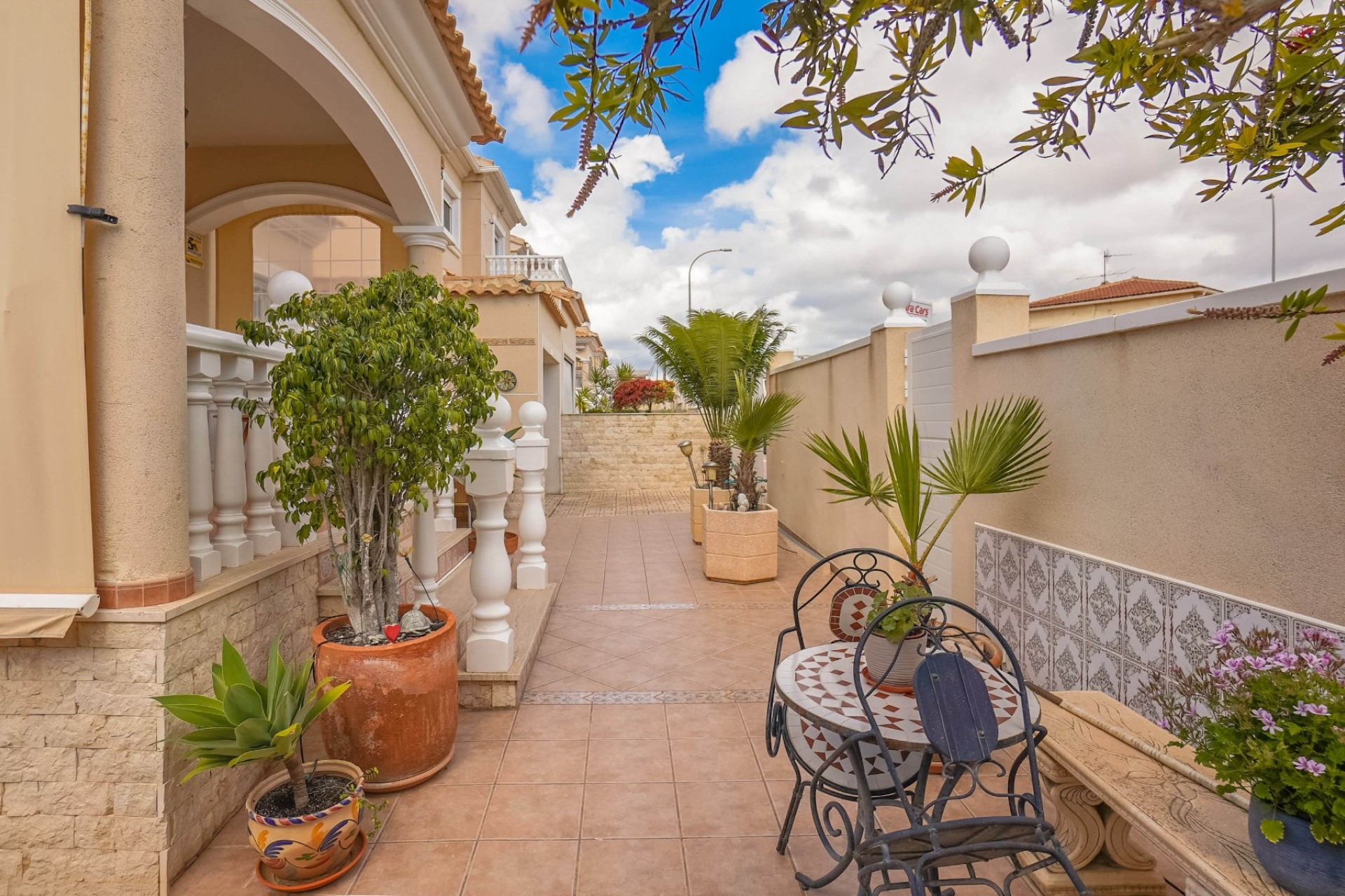 Resale - Detached Villa - La Marina - Urb. La Marina