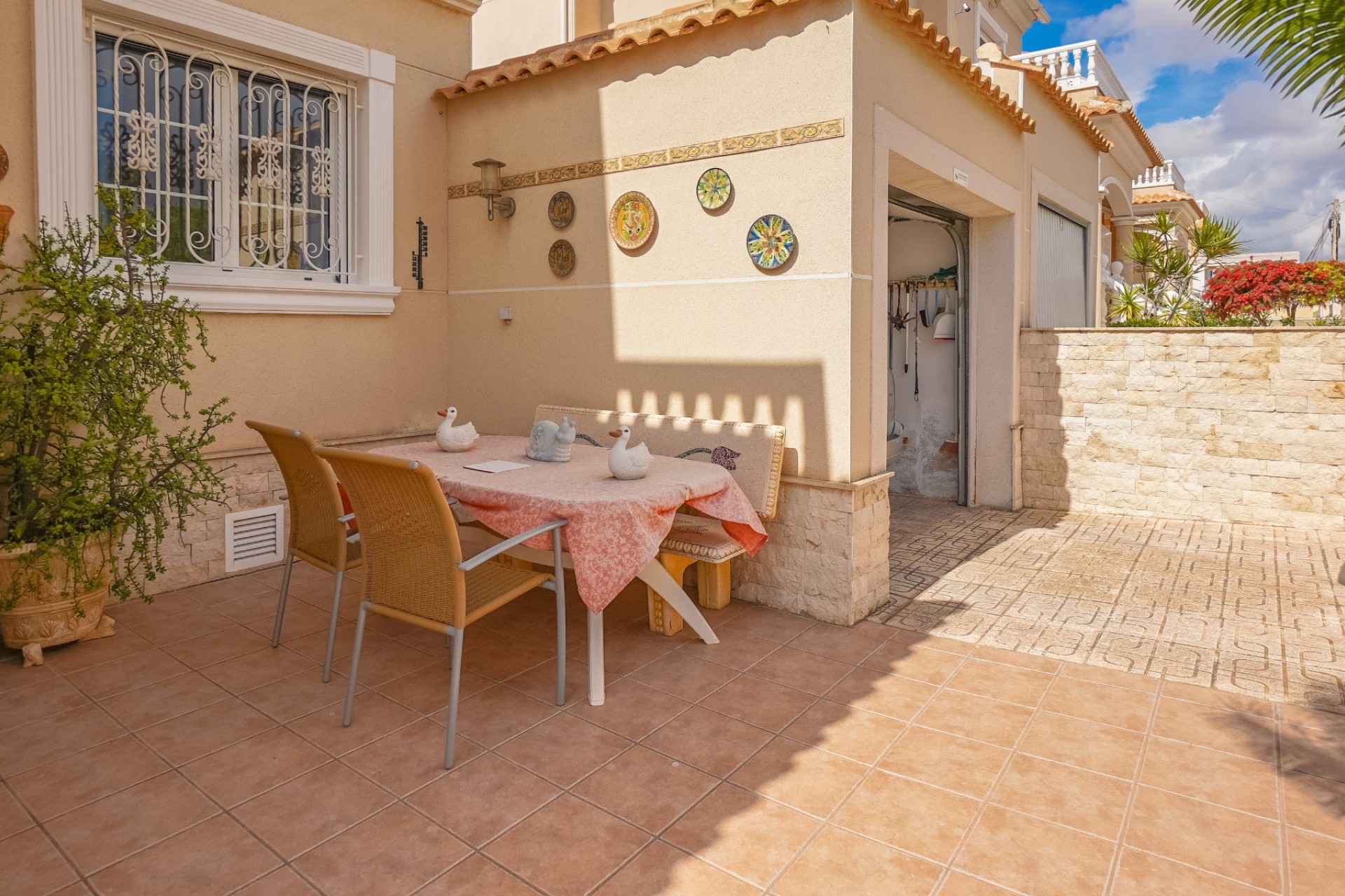Resale - Detached Villa - La Marina - Urb. La Marina