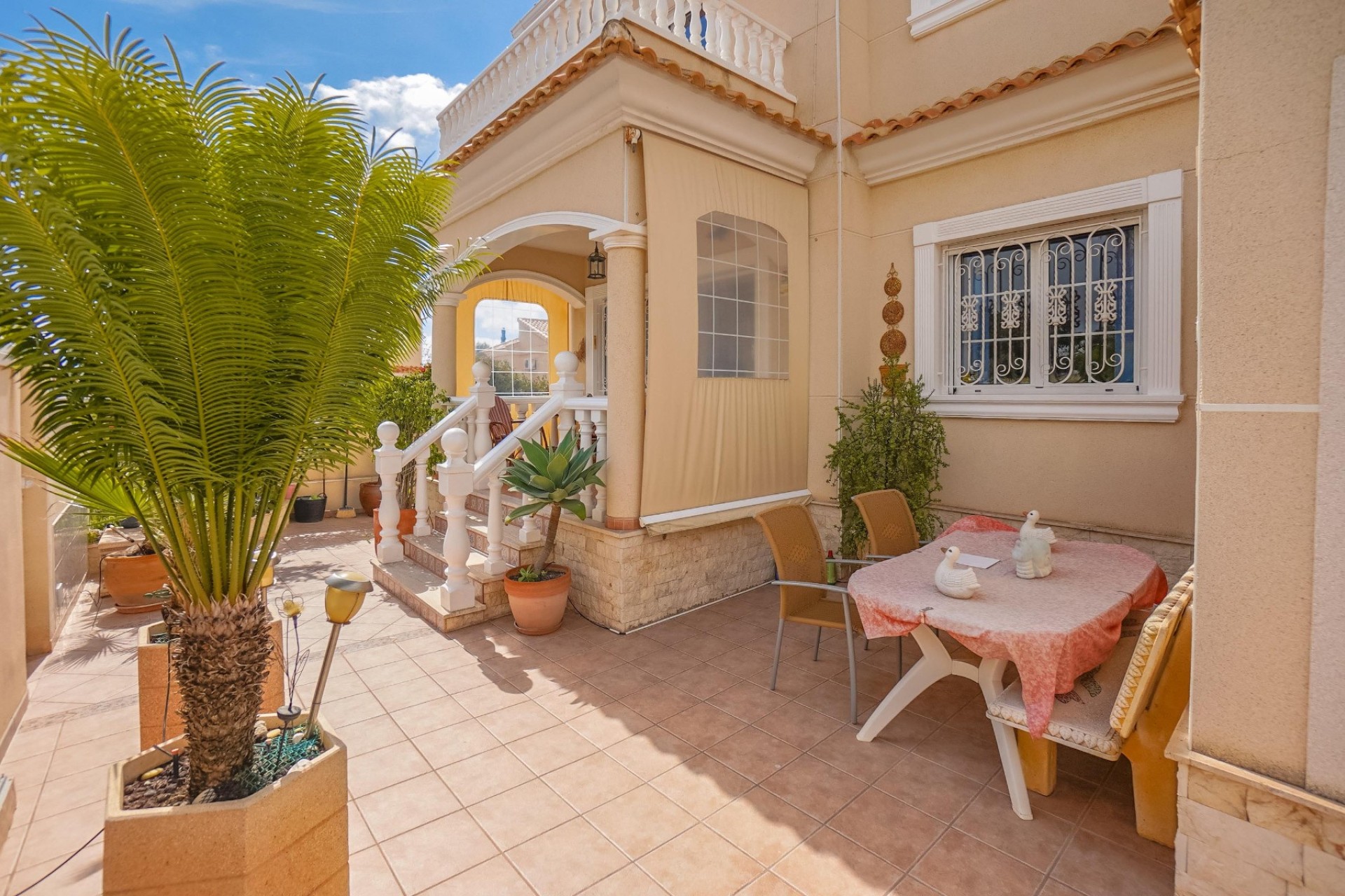 Resale - Detached Villa - La Marina - Urb. La Marina