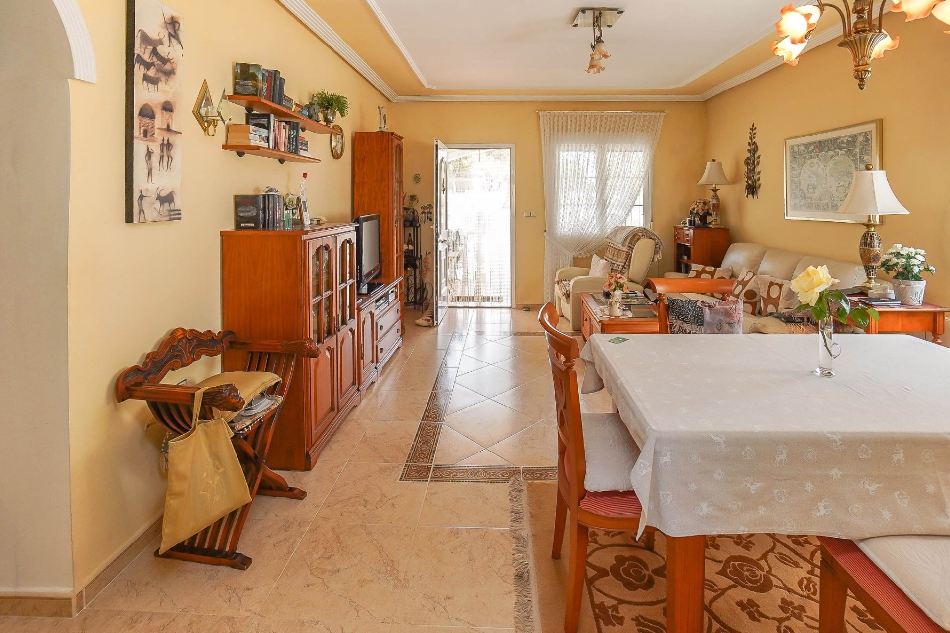 Resale - Detached Villa - La Marina - Urb. La Marina