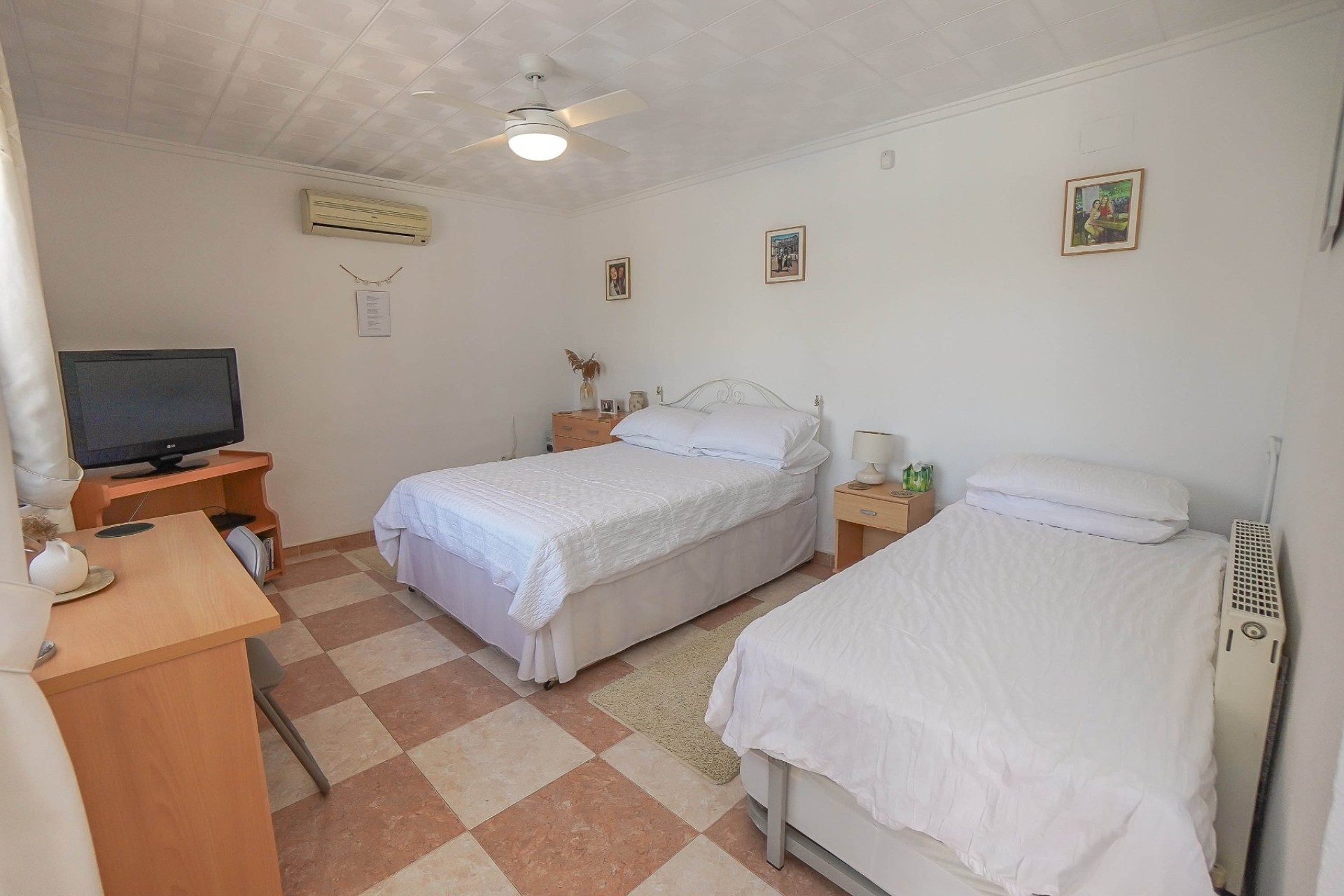 Resale - Detached Villa - La Marina - Urb. La Marina