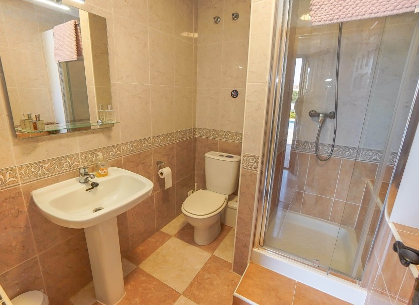 Resale - Detached Villa - La Marina - Urb. La Marina