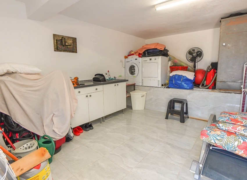 Resale - Detached Villa - La Marina - Urb. La Marina