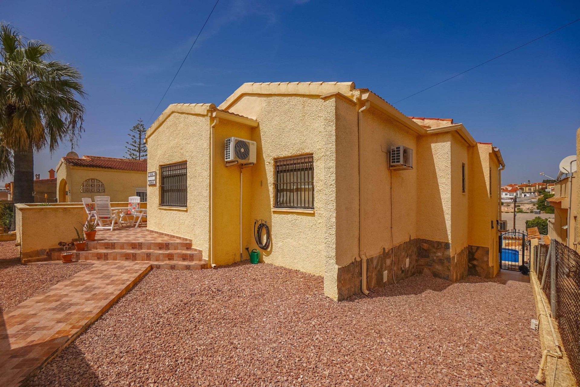 Resale - Detached Villa - La Marina - Urb. La Marina